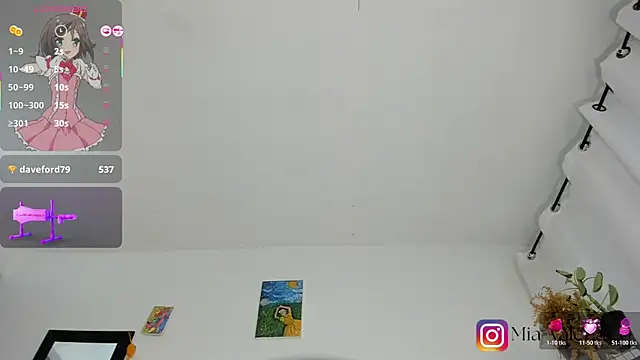Mia-Valeria- webcam
