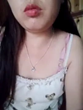 Tina-i live cam on StripChat