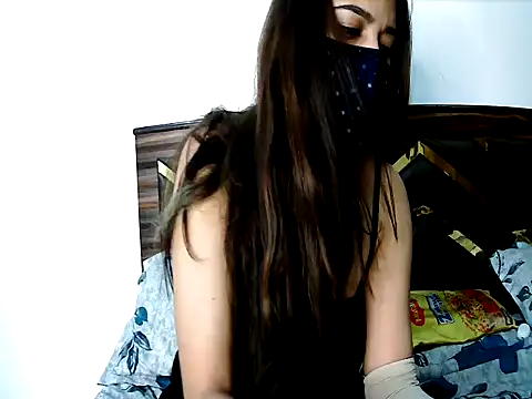 Gloie4u live cam on StripChat