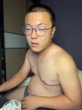 YoY-man webcam