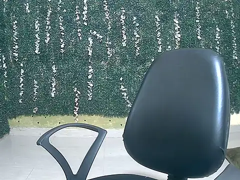 Ruhi_Hotty webcam