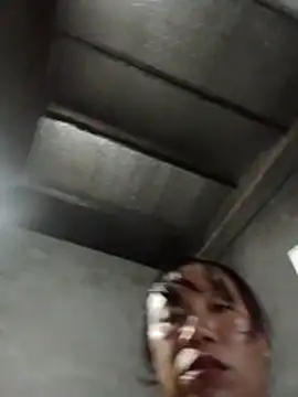 Moon_squirtt webcam