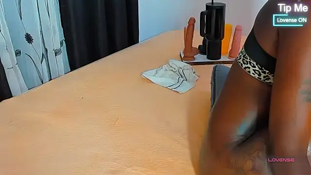 CERTIFIED_SQUIRTER webcam