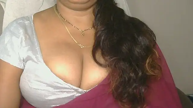 Cute_Ruhi99 webcam