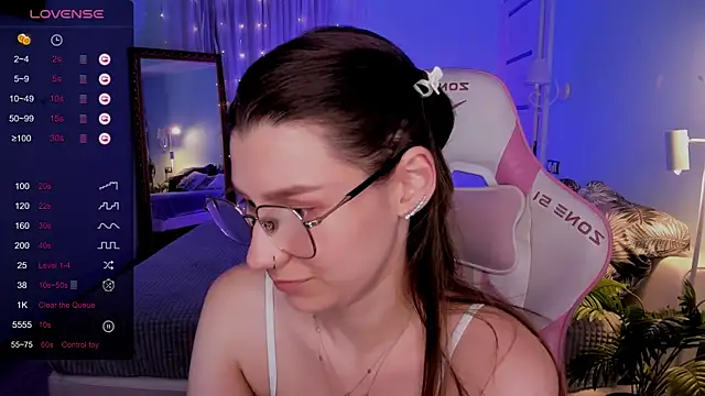 LinaBlossom_ webcam