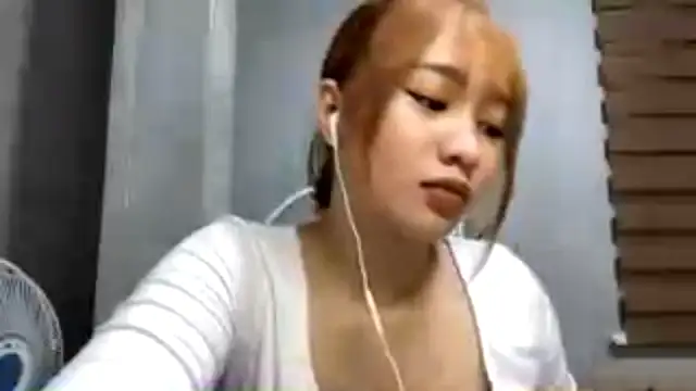 RickiMince webcam