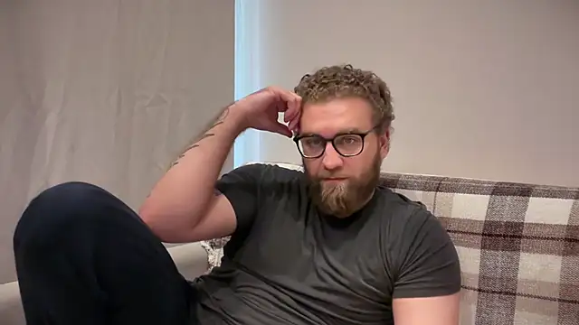 Bear_bear_ webcam