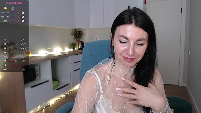 Mary_love16 live cam on StripChat