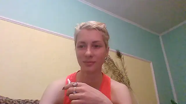 SunnyGirl- live cam on StripChat