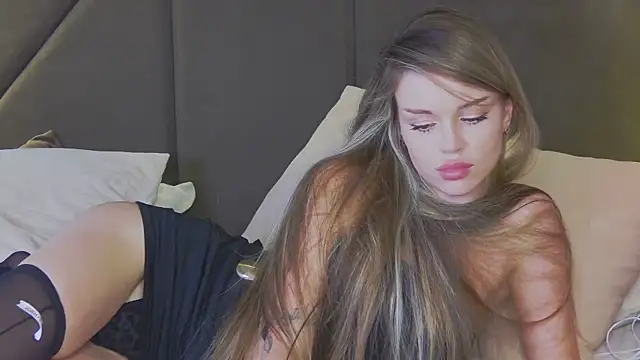 MarilynNova webcam