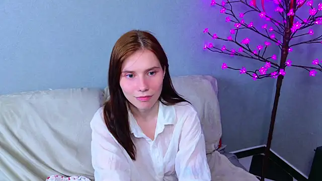 CleoBloom_ webcam