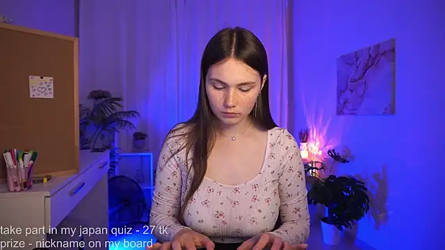 BettyMarlowe webcam