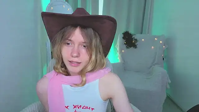 milanarayy (F teen) - wet top
