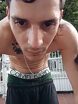 boy_max_latin webcam