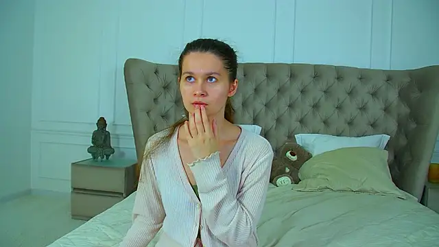 JuliettaTiffani webcam