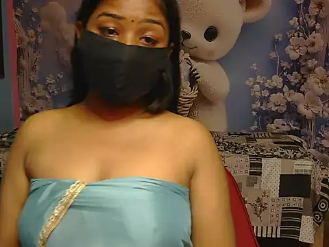 its-sarikaa webcam