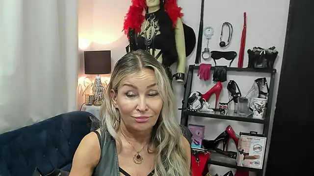 crystaLUX webcam