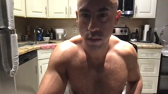 BigGuyMuscle webcam