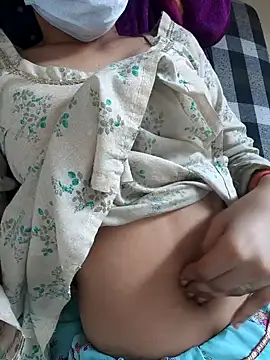 zoya_baby_ live cam on StripChat