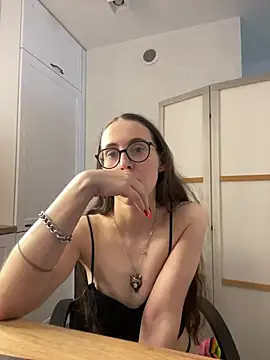 MartiniiSelenna webcam