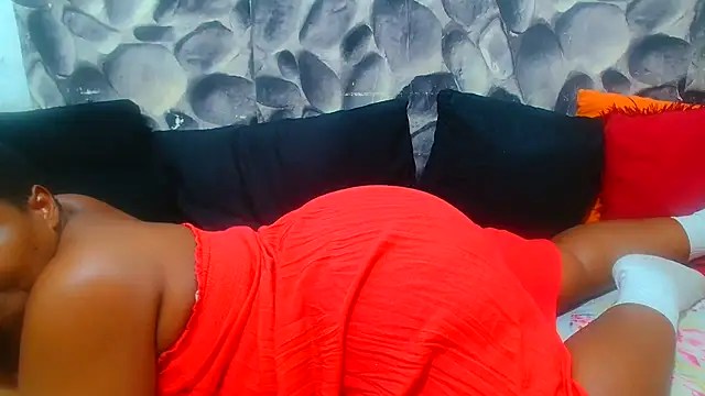 AfricanBigAssxx98 webcam