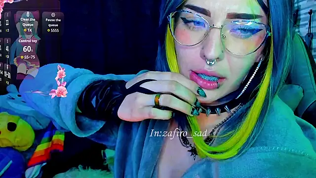 BlueElyxra webcam