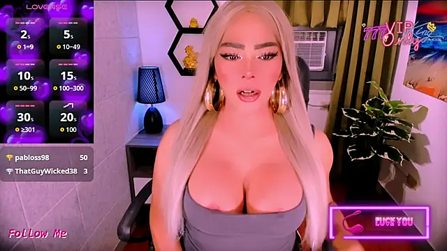 xJackieHugeSuckerx webcam