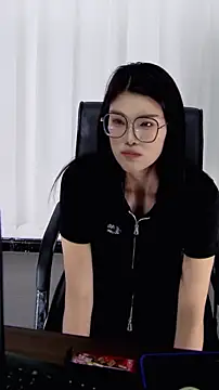 ouyanyan webcam