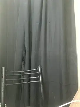 DianiQueenn live sex cam