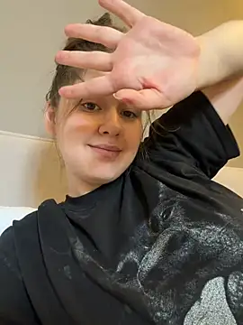 HornyGirlH