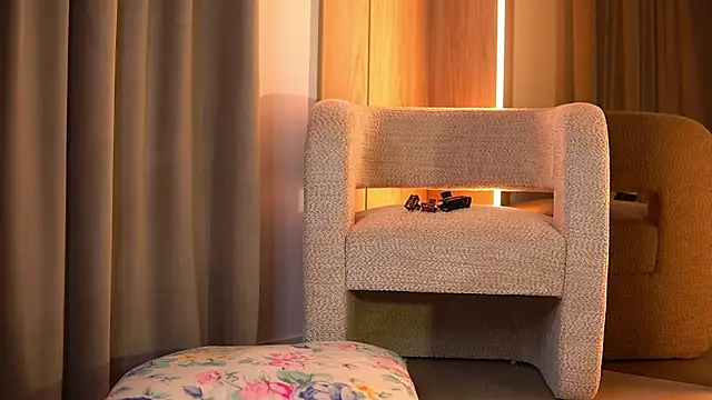 VanessaSimon webcam