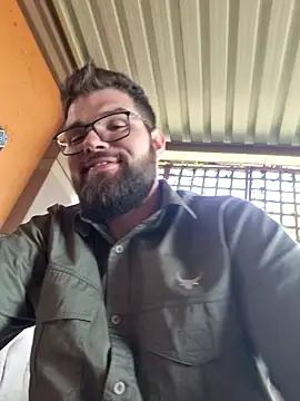 BeardedCubZA webcam