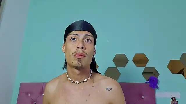 Julian_Blaze7 webcam