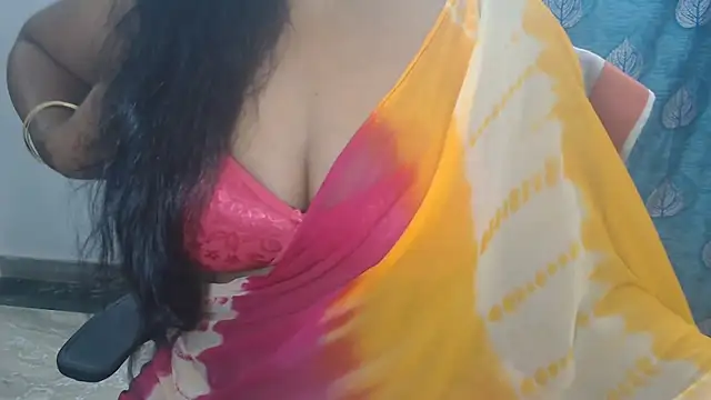 Sophia_your webcam