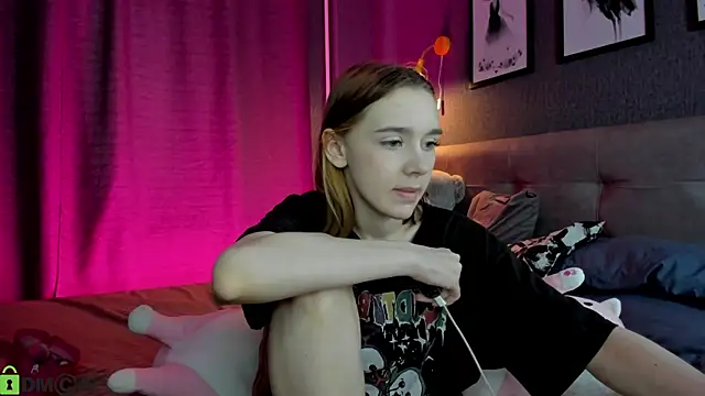 Lesi_Moonie01 webcam