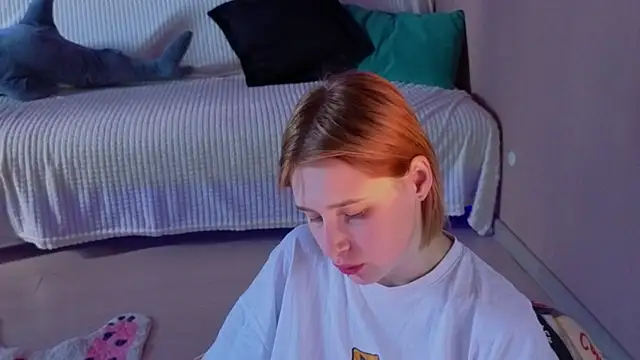 two_gerls_here webcam