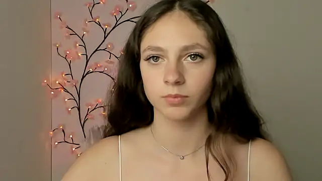 KissMeJulia webcam