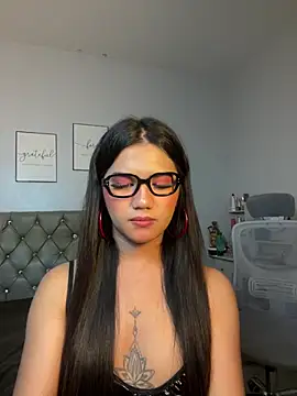 JassmineLove webcam