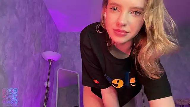 Eve_Dark_Side webcam