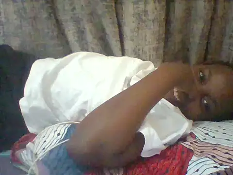 tina_2030 webcam