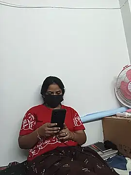 Riya_hot8 webcam