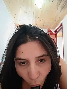 Cata_black webcam