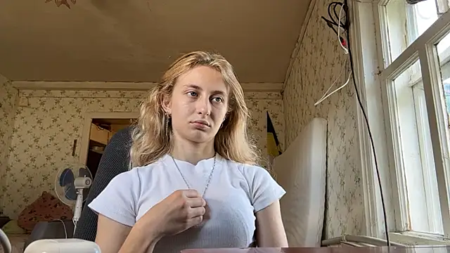 LisaBam webcam