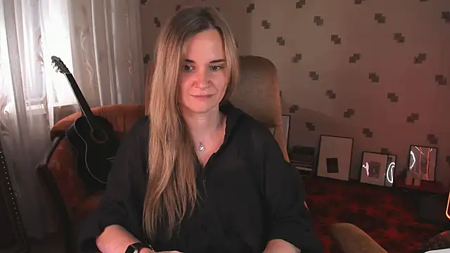 MiaSparkes live cam on StripChat