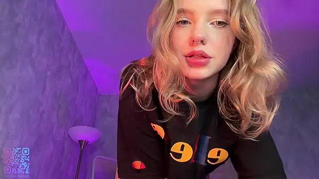 Eve_Dark_Side