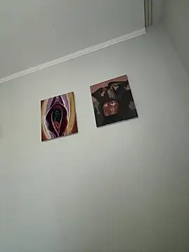Sabrina_shells webcam