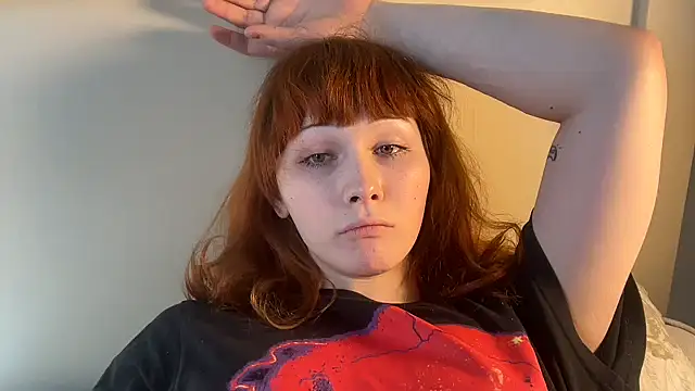 AlexaGudz webcam