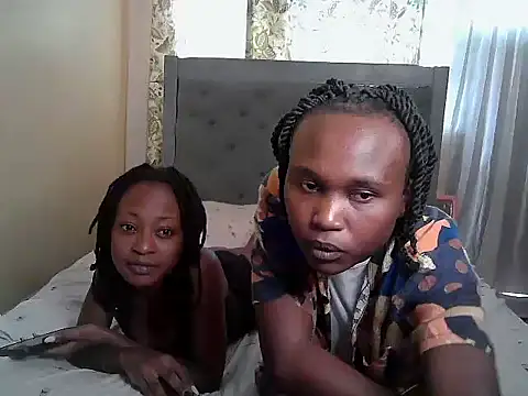 Melanin_goddess22 webcam