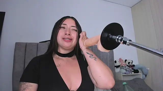 Watch Mariana_Castro9 live on EroticFlix - High definition streams