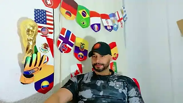 musclehetero live sex cam